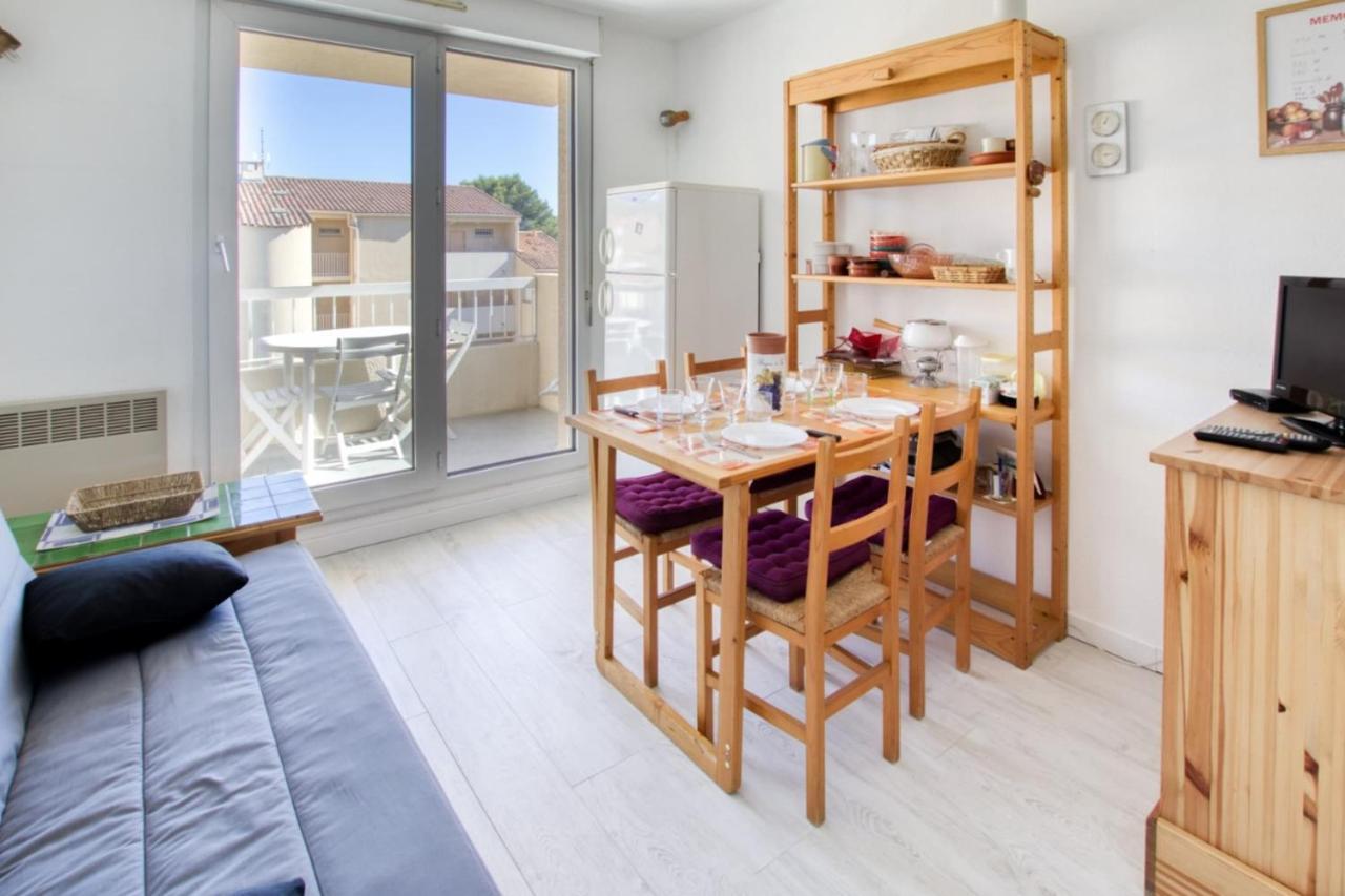 Charming Apartment In Residence With Swimming Pool Sanary-sur-Mer Exterior photo